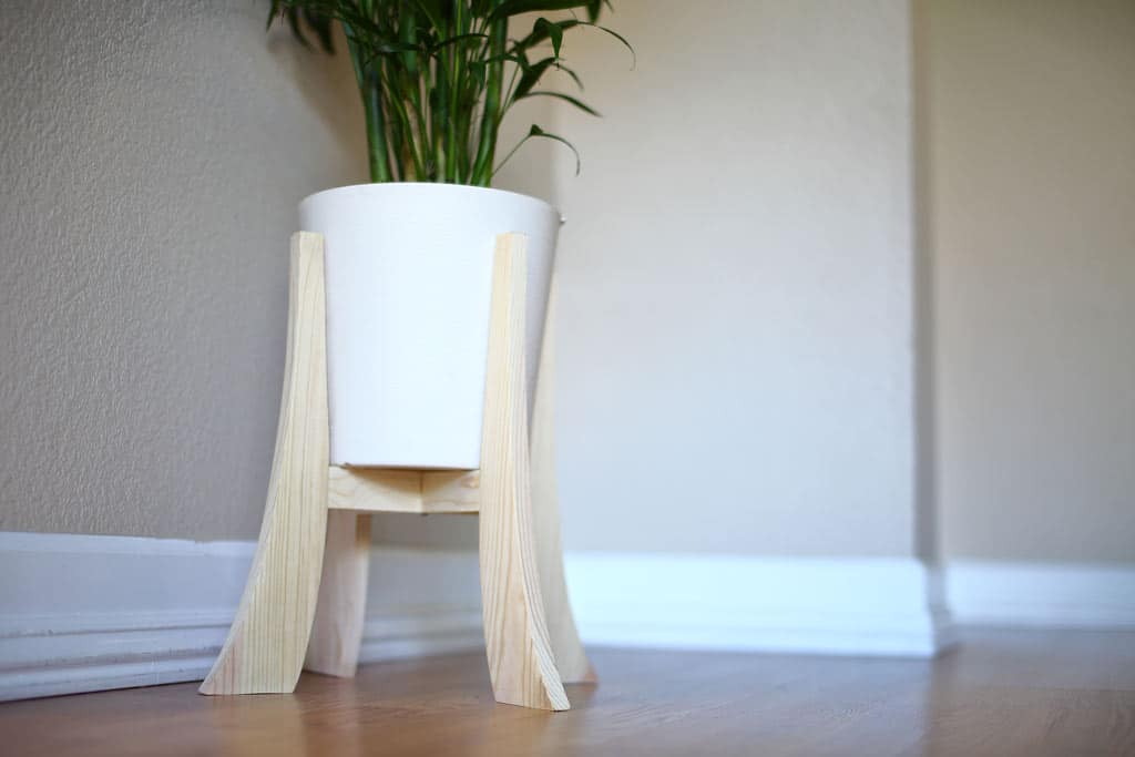 DIY Indoor Plant Stand